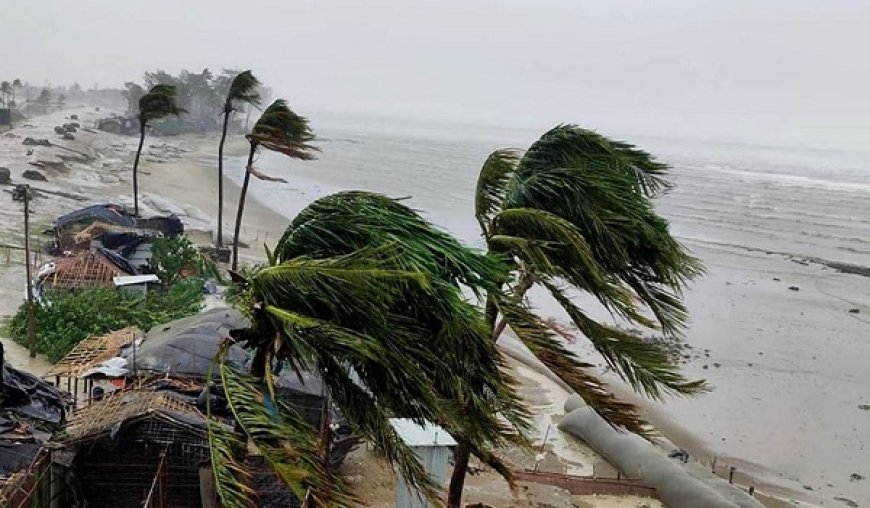 দুপুরের মধ্যে ৬০ কিমি বেগে ঝড়ের শঙ্কা