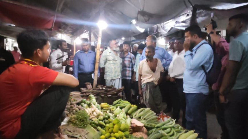 বাগেরহাটে গঠিত বিশেষ টাস্কফোর্সের বাজার মনিটরিং