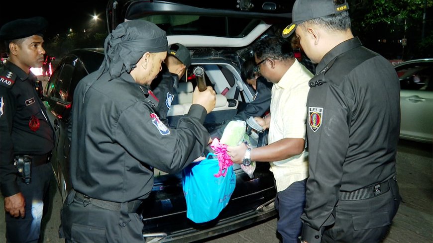 রাজধানীর বিভিন্ন স্থানে চেকপোস্ট বসিয়ে রাতভর র‍্যাবের তল্লাশি