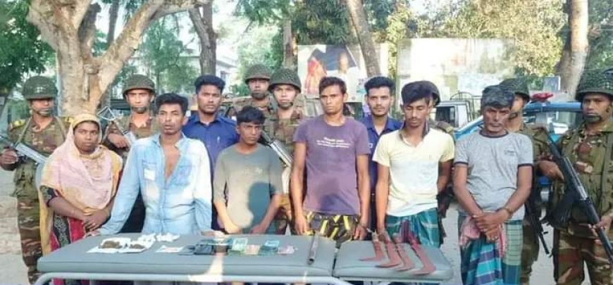 নড়াইলে সেনাবাহিনীর অভিযানে অস্ত্র সহ আটক ৭