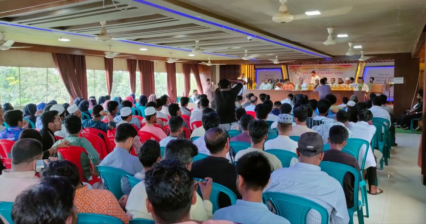 ঈদগাঁওতে উচ্চশিক্ষা বিষয়ক কর্মশালা ও কৃতি শিক্ষার্থীদের সংবর্ধনা,